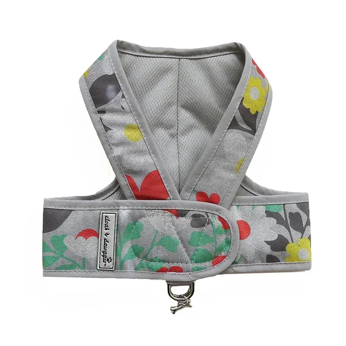 Cloak & Dawggie Step N Go Mesh-Lined Mod Prints Dog Harness – Floral
