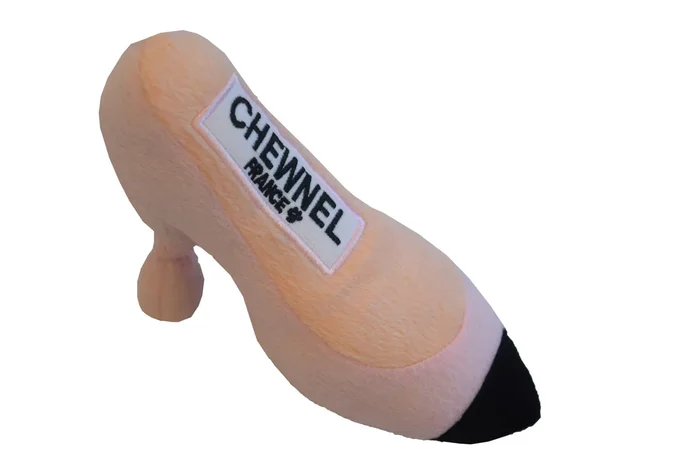 DOG DIGGIN DESIGNS | Chewnel Shoe Toy