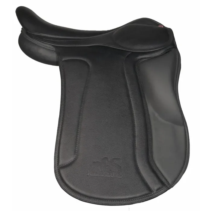 Dressage saddle for horses with short cleats Karlslund 96°