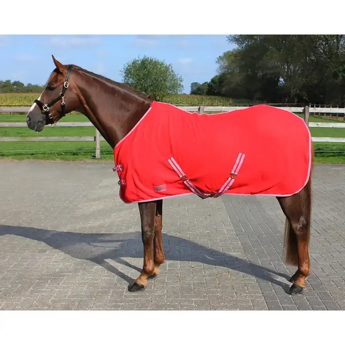 Fleece blanket with straps Q-essentials Color [Size 125 cm]