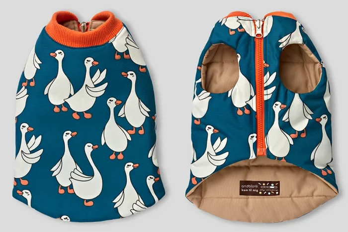 Flying Duck Reversible Padding Jacket . Blue