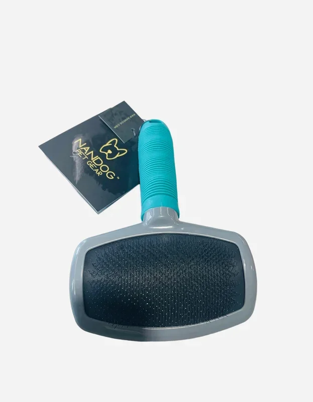 nandog heavy duty slicker brush