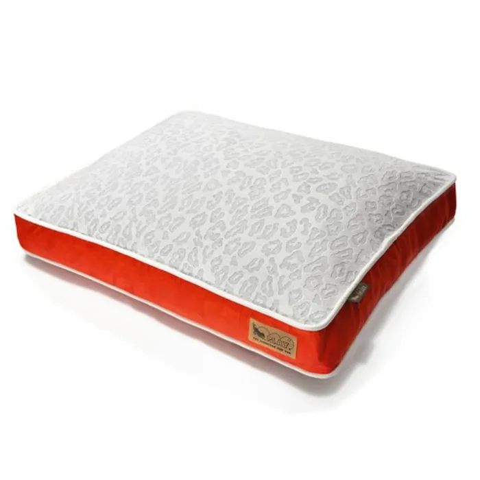 P.L.A.Y. Serengeti Rectangular Dog Bed – Splashed White and Lust