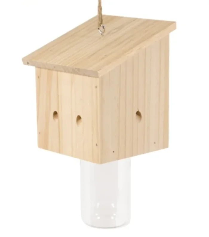 Pentroof Style Carpenter Bee Trap