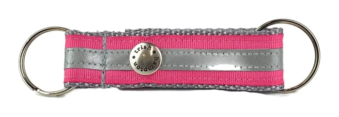 Pink Reflective Snappy Keychain – 410