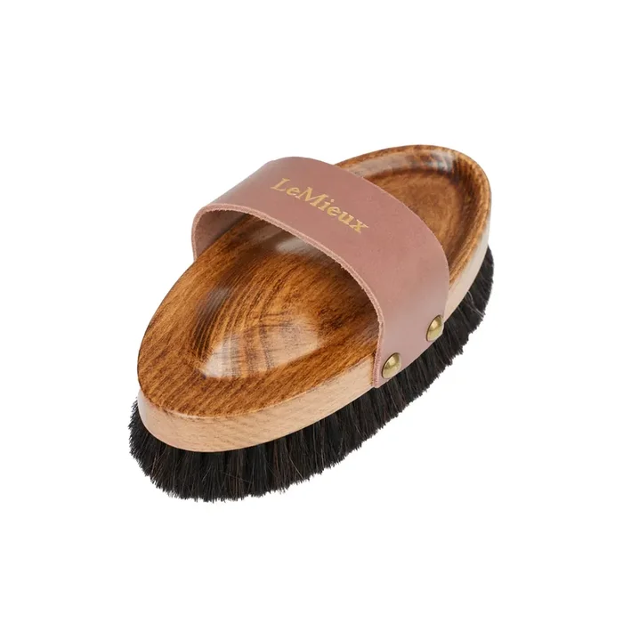 Soft sheep‘s wool brush LeMieux Artisan