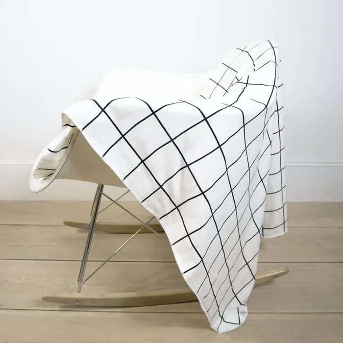 WILDFIRE | Blanket in Grid