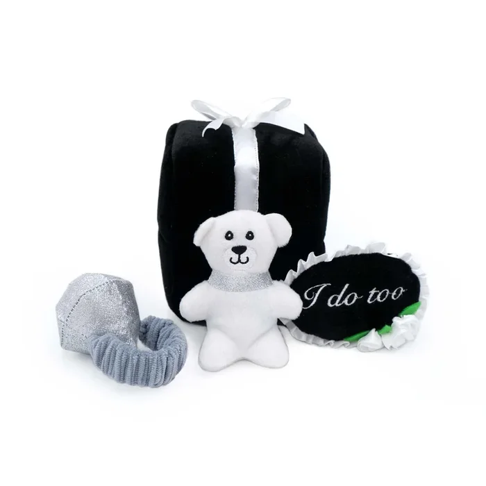 ZippyPaws Burrow Dog Toy – Wedding Ring Box